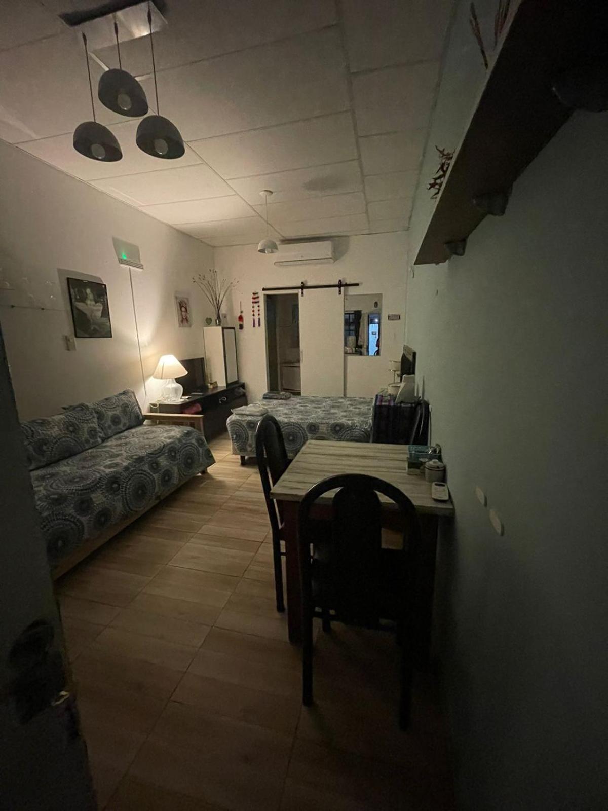 Appartement Hospedaje 3 Aeropuerto Ezeiza Pet Friendly Tranfer Gratis Desde Y Hacia El Aeropuerto De Ezeiza A 20 Minutos Extérieur photo